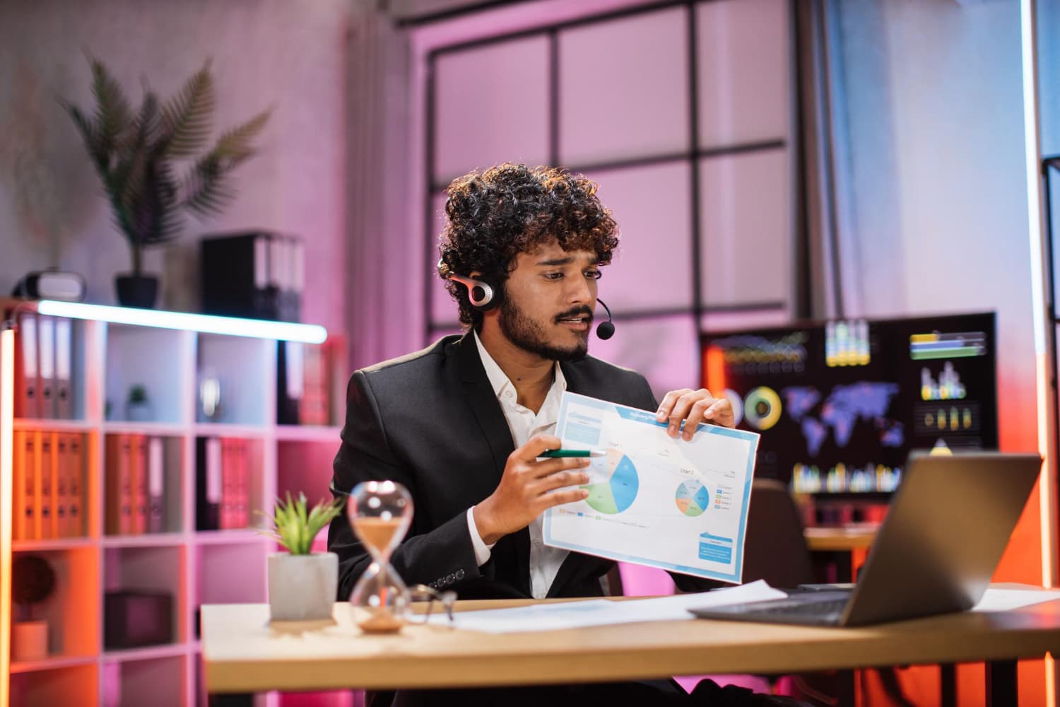 Marketing Strategist Job Description: Key Responsibilities and Skills