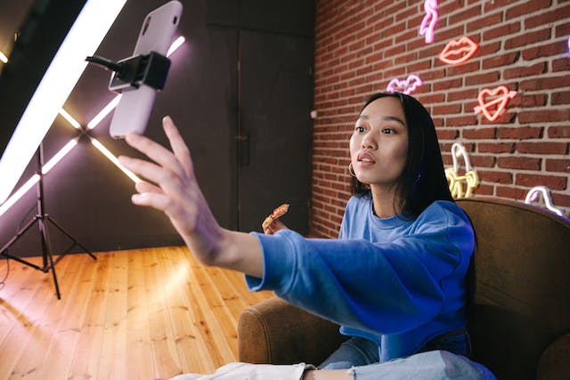 SNSヒーローを活用してSNSフォロワーを効率的に増やす実践戦略2026版