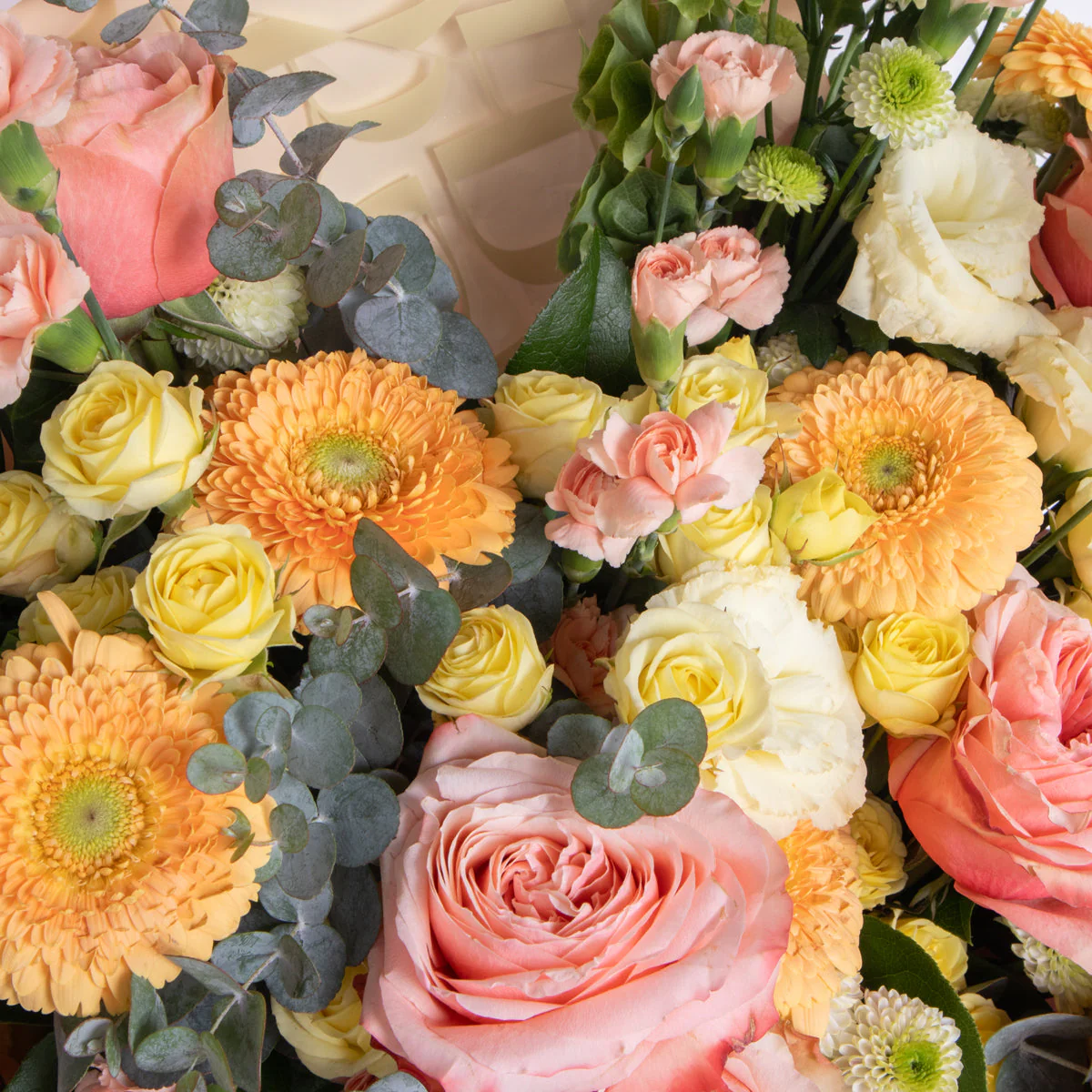 Same Day Flower Delivery Fort Saskatchewan – Fresh Flowers by Lisa's Gifts &amp; Flowers